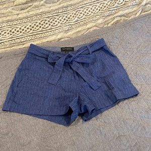 5/$30- Banana Republic Chambray Tie Shorts